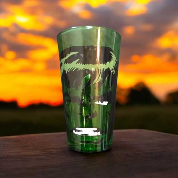 Marvel Avengers Comics Drinking 2009 Glass 16 oz Superhero Green Hulk - Picture 1 of 3